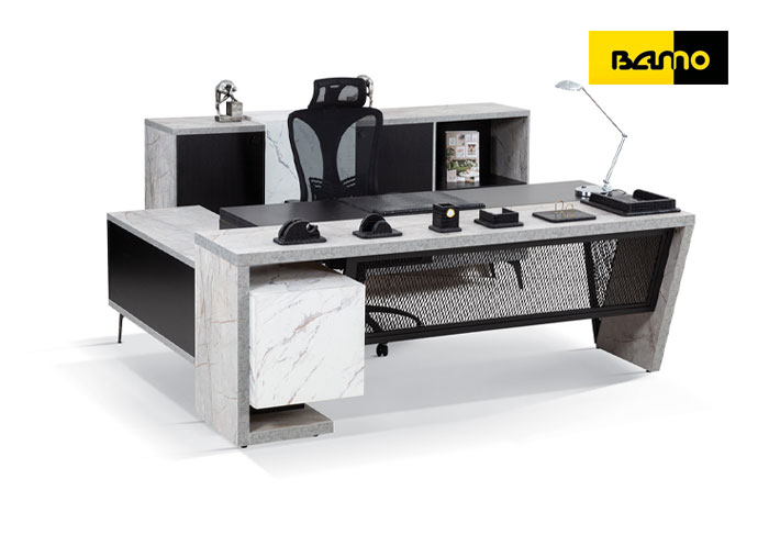 جدیدترین اصول طراحی میز اداری در سال 2025